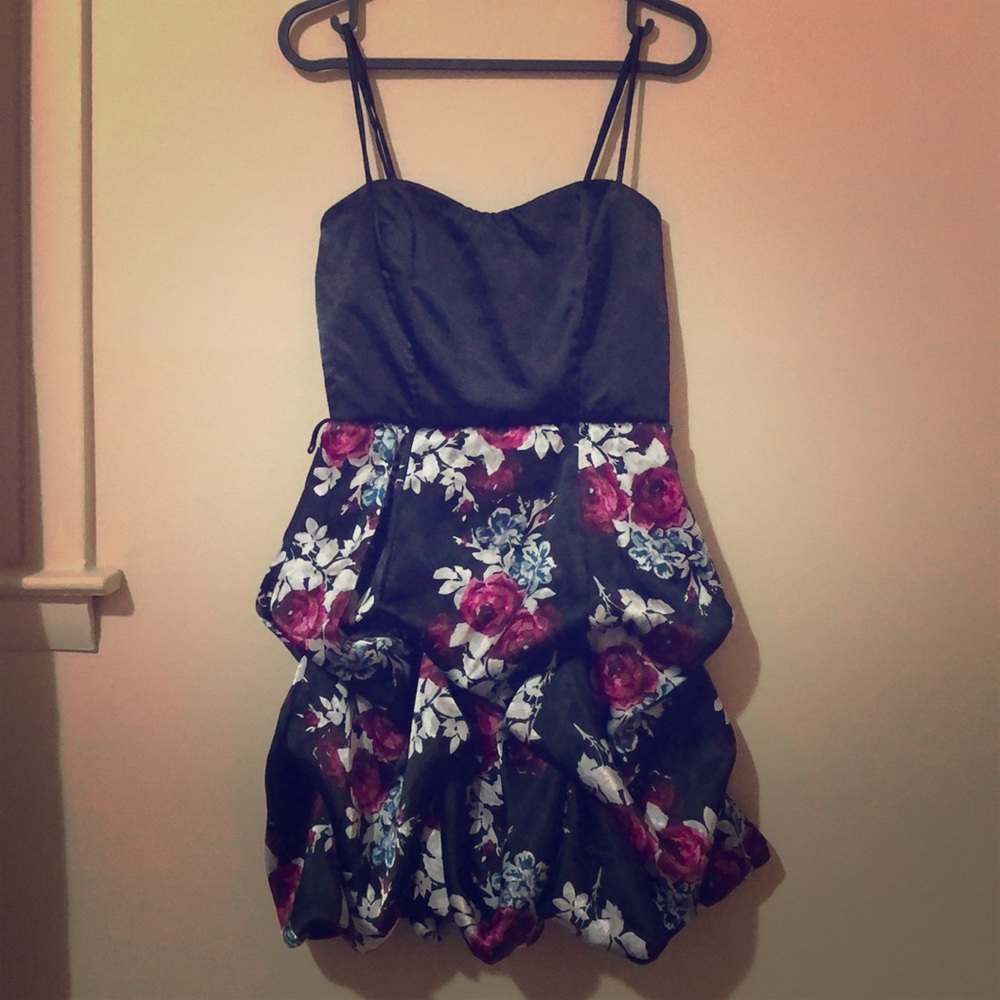 Junior dress